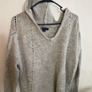 American Eagle Sweater Hoodie